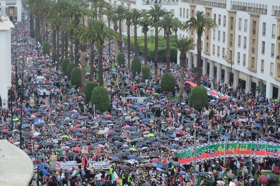 تظاهرة بالالاف في الرباط دعماً للشعب الفلسطيني ورفضا للعدوان